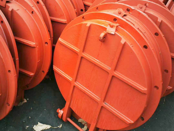 ����Բ����